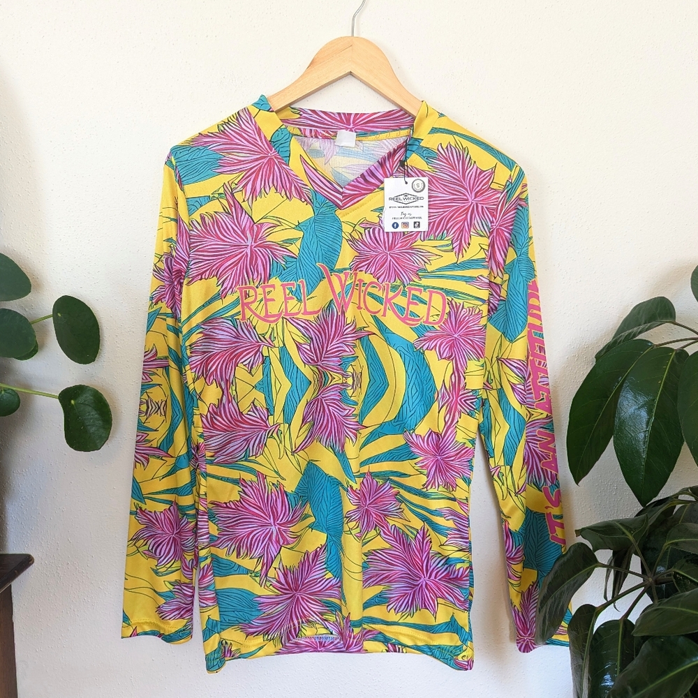 Reel Wicked | Ladies Passion Flower | Long Sleeve Rash Guard
